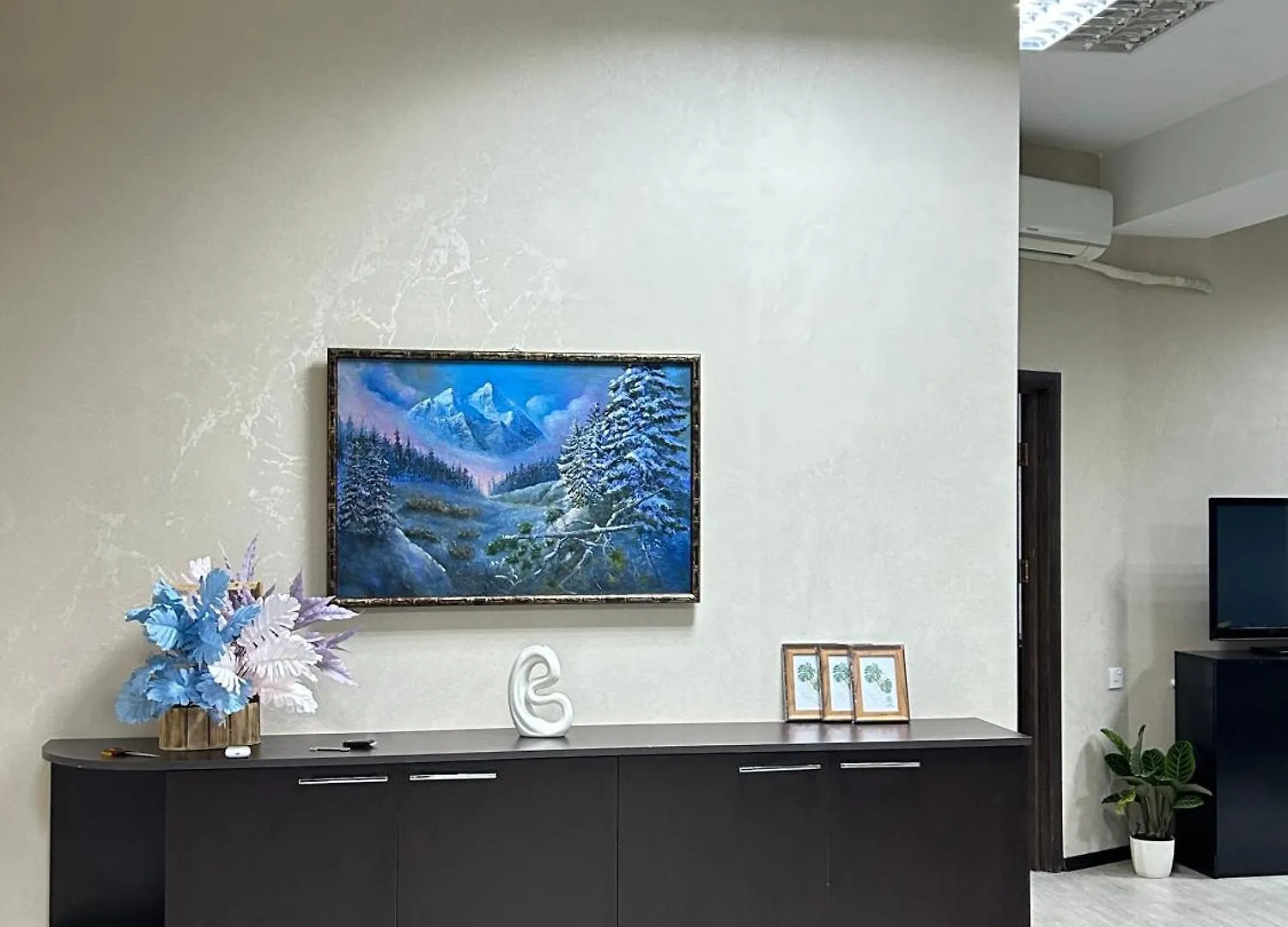 3 Bedroom Apartment In The City Centre Baku